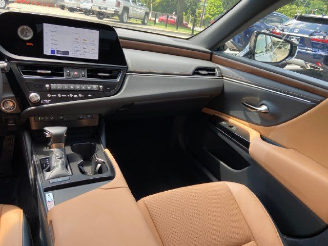 Certified 2024 Lexus ES 350 w/ Premium Package FWD image 14