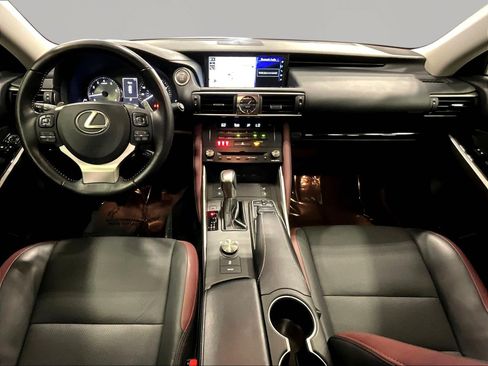 Used 2018 Lexus IS 300 AWD w/ Comfort Package image 7