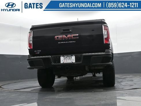 Used 2022 GMC Canyon Elevation w/ Trailering Package image 36