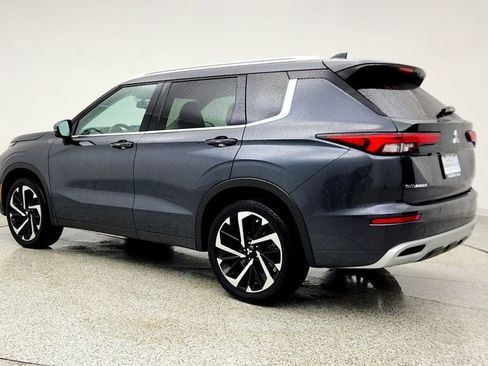 Used 2024 Mitsubishi Outlander SEL image 7