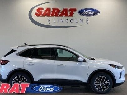 New 2024 Ford Escape SE w/ PHEV Premium Package