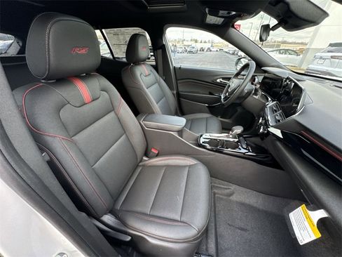 New 2026 Chevrolet Trax RS w/ Sunroof Package image 25