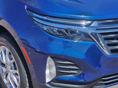 Used 2022 Chevrolet Equinox LT AWD/4WD image 28