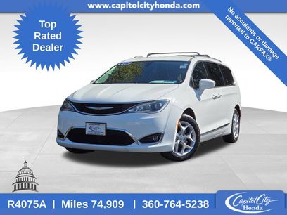 Used 2017 Chrysler Pacifica Touring-L Plus