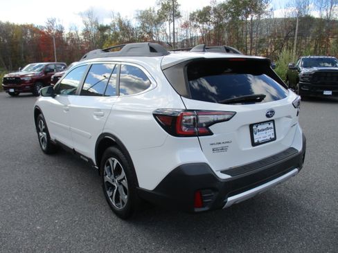 Used 2020 Subaru Outback Limited image 7