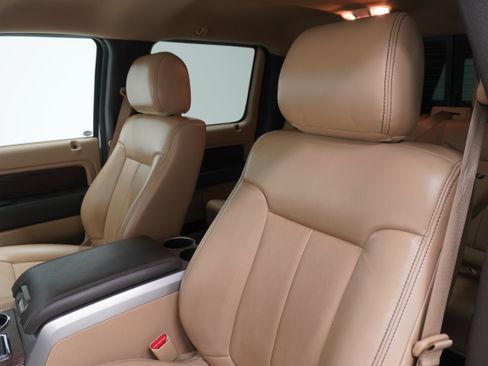 Used 2013 Ford F150 Lariat w/ Lariat Chrome Pkg AWD/4WD image 12