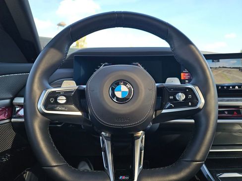 Used 2025 BMW 740i 740i image 25