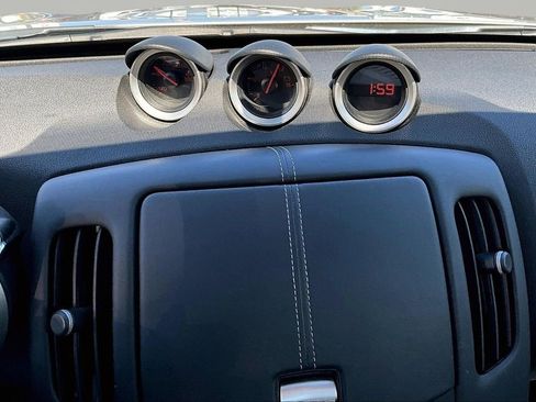 Used 2014 Nissan 370Z Coupe image 8