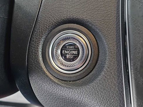 Certified 2022 Mercedes-Benz GLC 300 image 28