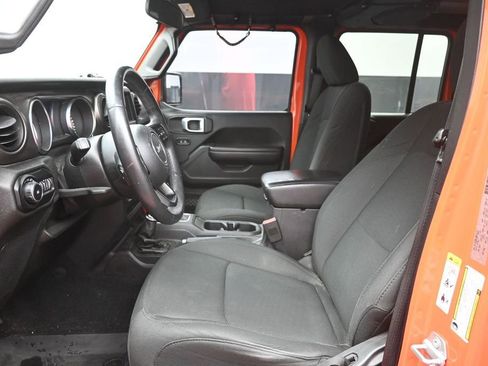 Used 2018 Jeep Wrangler Unlimited Sport S AWD/4WD image 18