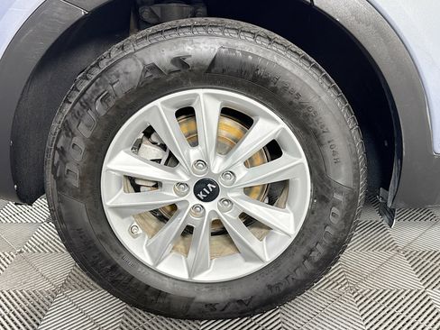 Used 2019 Kia Sorento L FWD image 31