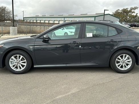 New 2026 Toyota Camry LE image 4