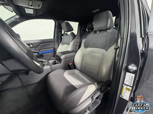 Certified 2022 Toyota Tacoma SR AWD/4WD image 16