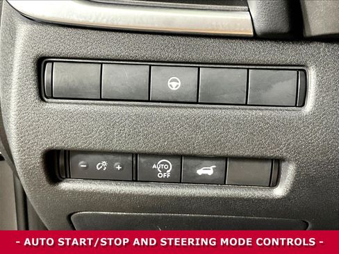 Certified 2026 Nissan Rogue SV AWD/4WD image 35