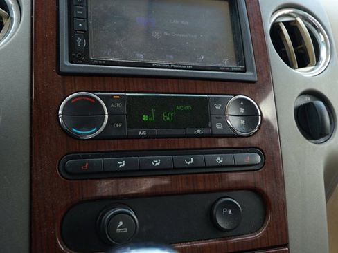 Used 2008 Ford F150 Lariat image 16