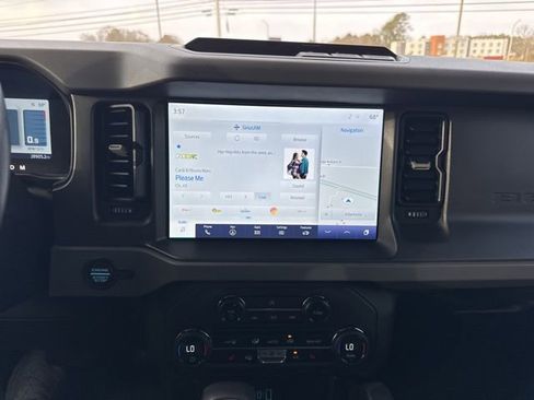 Used 2024 Ford Bronco Big Bend image 17