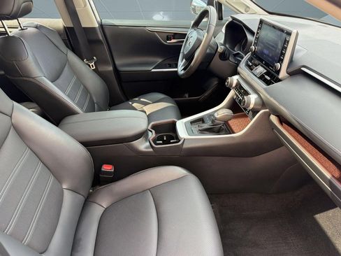 Used 2022 Toyota RAV4 Limited w/ Limited Grade Weather Package FWD image 30