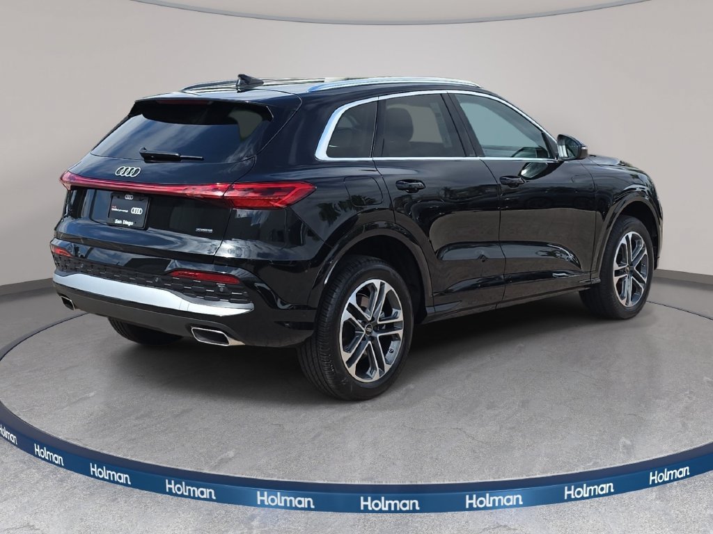 Certified 2025 Audi Q5 Premium w/ Convenience Package AWD/4WD image 5