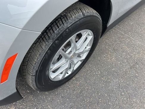 Certified 2022 Chevrolet Equinox LS image 17