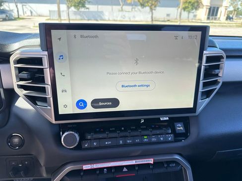 Used 2025 Toyota Tundra Limited image 26