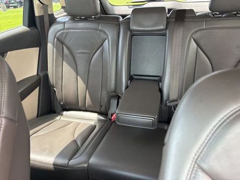 Used 2019 Lincoln Nautilus Select AWD/4WD image 29