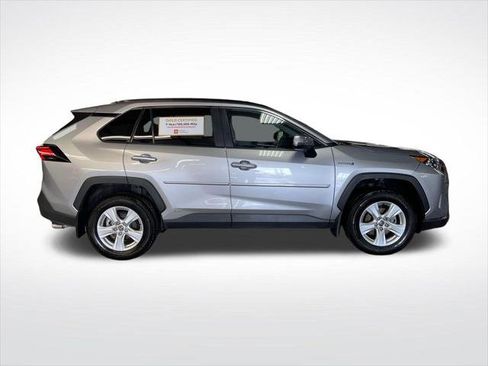 Certified 2021 Toyota RAV4 XLE AWD/4WD image 6