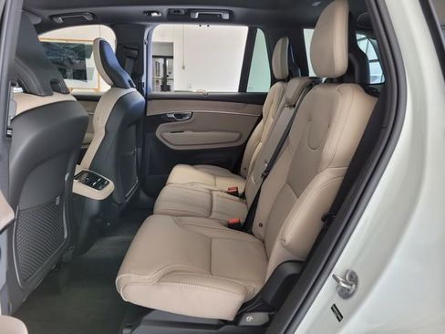 New 2026 Volvo XC90 B6 Ultra w/ Protection Package AWD/4WD image 14