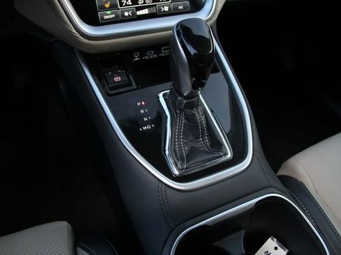 Certified 2023 Subaru Outback Limited image 26