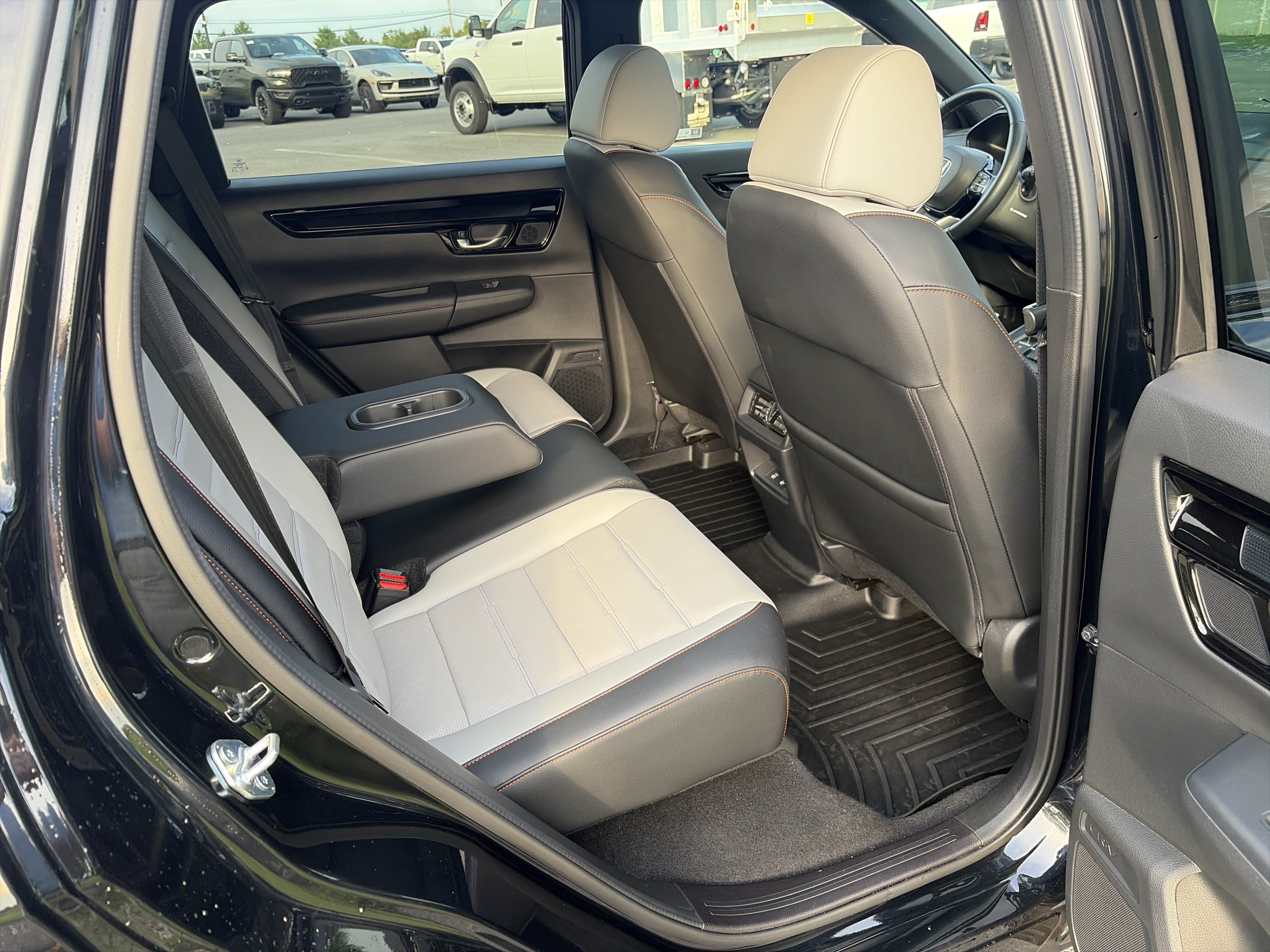 Used 2026 Honda CR-V Sport Touring image 27