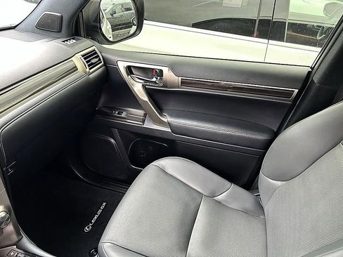 Used 2020 Lexus GX 460 Premium w/ Premium Package AWD/4WD image 10