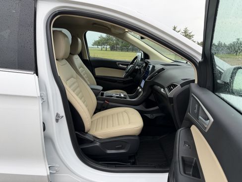 Used 2024 Ford Edge SEL w/ Convenience Package AWD/4WD image 24