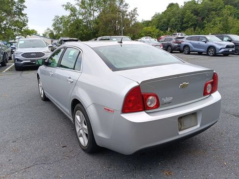 Used 2011 Chevrolet Malibu LS FWD image 3