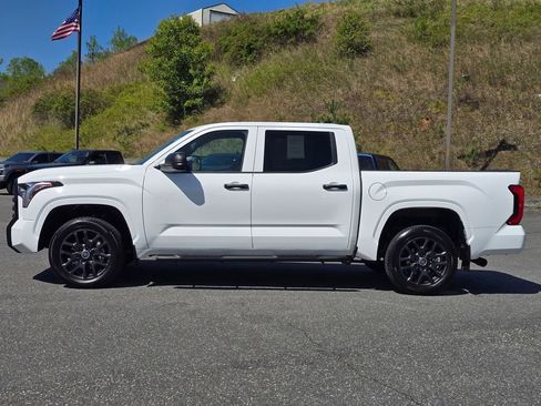 Used 2026 Toyota Tundra SR AWD/4WD image 14