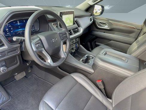 Used 2023 Chevrolet Tahoe Z71 AWD/4WD image 4