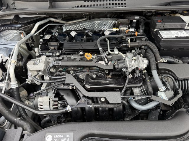 Used 2025 Toyota Corolla LE FWD image 31