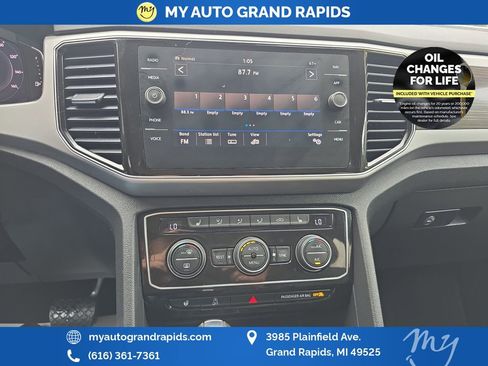 Used 2019 Volkswagen Atlas SEL AWD/4WD image 17
