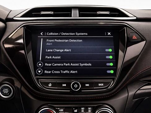 Used 2021 Chevrolet TrailBlazer RS w/ Convenience Package image 25