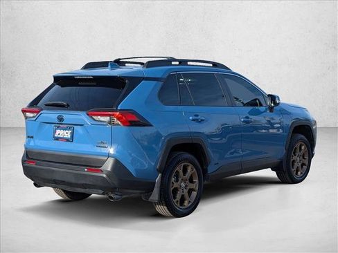 Used 2023 Toyota RAV4 AWD Hybrid image 5