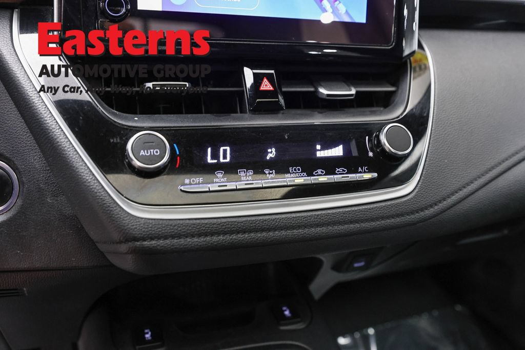 Used 2023 Toyota Corolla XSE FWD image 22