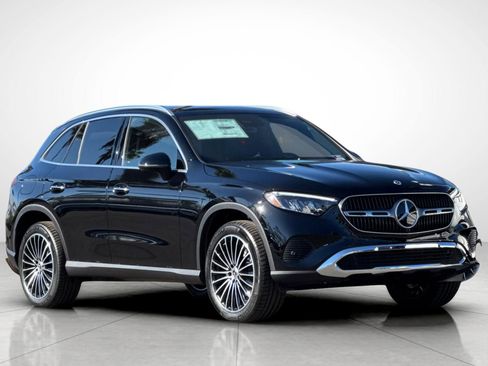 New 2026 Mercedes-Benz GLC 300 image 28