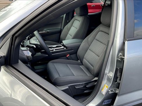 New 2026 Chevrolet Equinox LT w/ Midnight Edition image 9