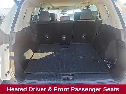 Used 2023 Nissan Rogue SV w/ SV Premium B Package image 25