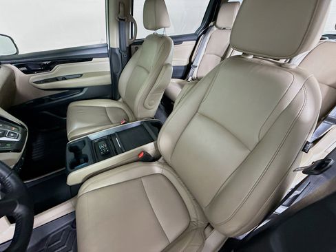 Certified 2021 Honda Odyssey Touring image 26