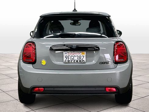 Used 2023 MINI Cooper SE image 7