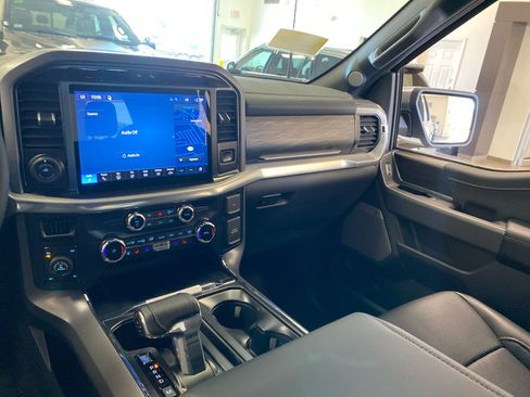 New 2026 Ford F150 Lariat w/ Equipment Group 502A High AWD/4WD image 41