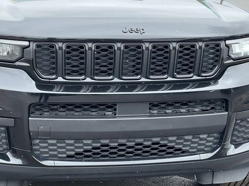 Certified 2023 Jeep Grand Cherokee L Laredo AWD/4WD image 43