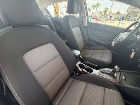 Used 2015 Kia Forte EX FWD image 21