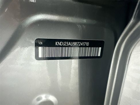 Used 2024 Kia Soul LX w/ Option Group 015 image 33