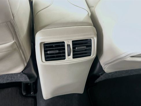 Used 2022 Nissan Rogue Sport SL image 26