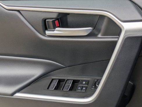 Used 2023 Toyota RAV4 AWD Hybrid image 24